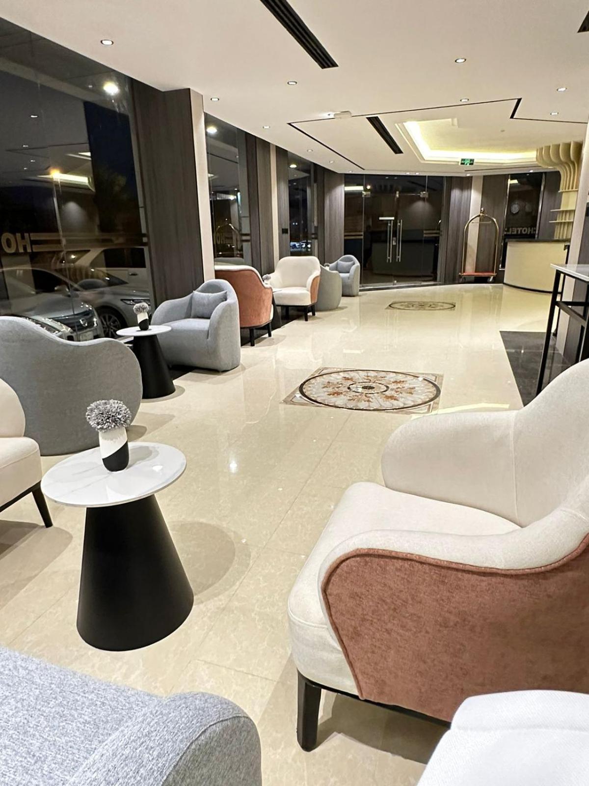 Xyz Hotel Qurtoba Riyadh Exteriör bild