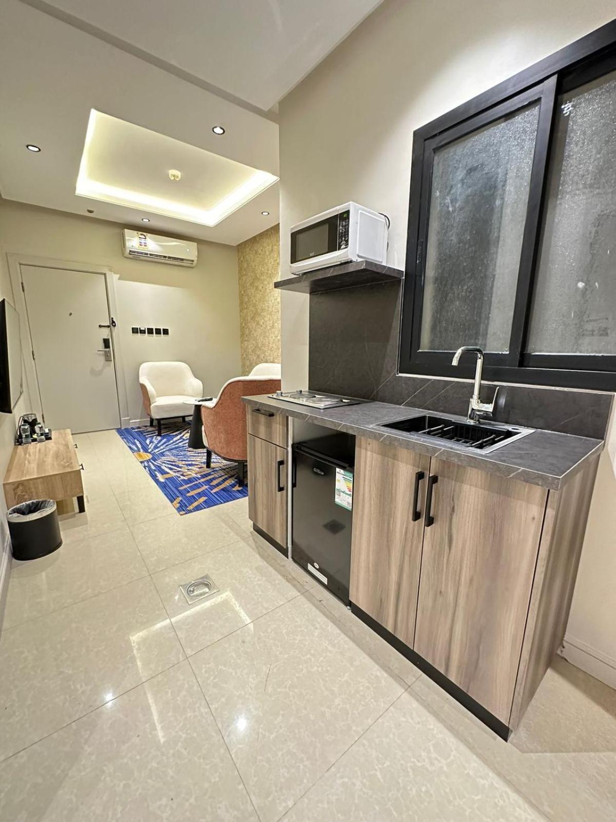 Xyz Hotel Qurtoba Riyadh Exteriör bild